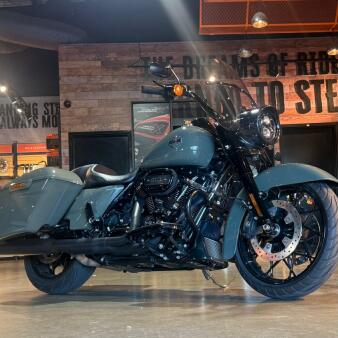 FLHRXS 2021 Road King® Special thumb 2