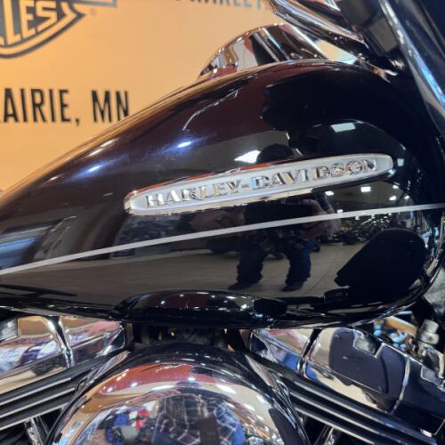 2012 Harley-Davidson® Electra Glide® Ultra Limited Black thumb 3