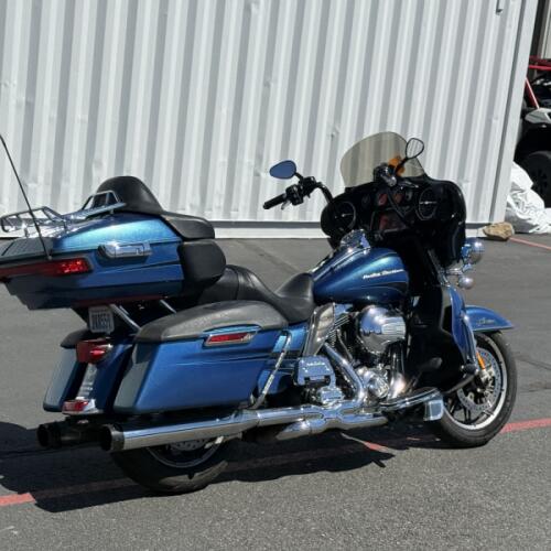 FLHTK 2014 Electra Glide® Ultra Limited thumb 3