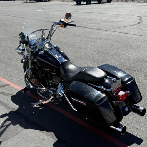 FLHRS 2004 Road King® Custom thumb 3