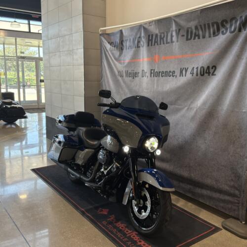 2023 Harley-Davidson® Street Glide® Special Bright Billiard Blue/Billiard Gray - Black Finish thumb 3