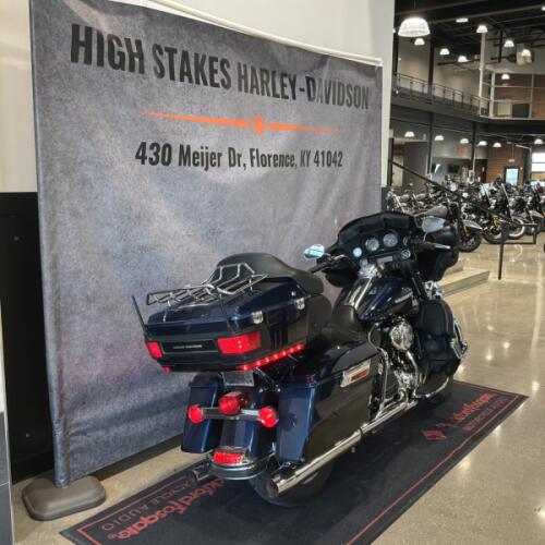 2012 Harley-Davidson® Electra Glide® Ultra Limited Big Blue Pearl/Vivid Black thumb 1