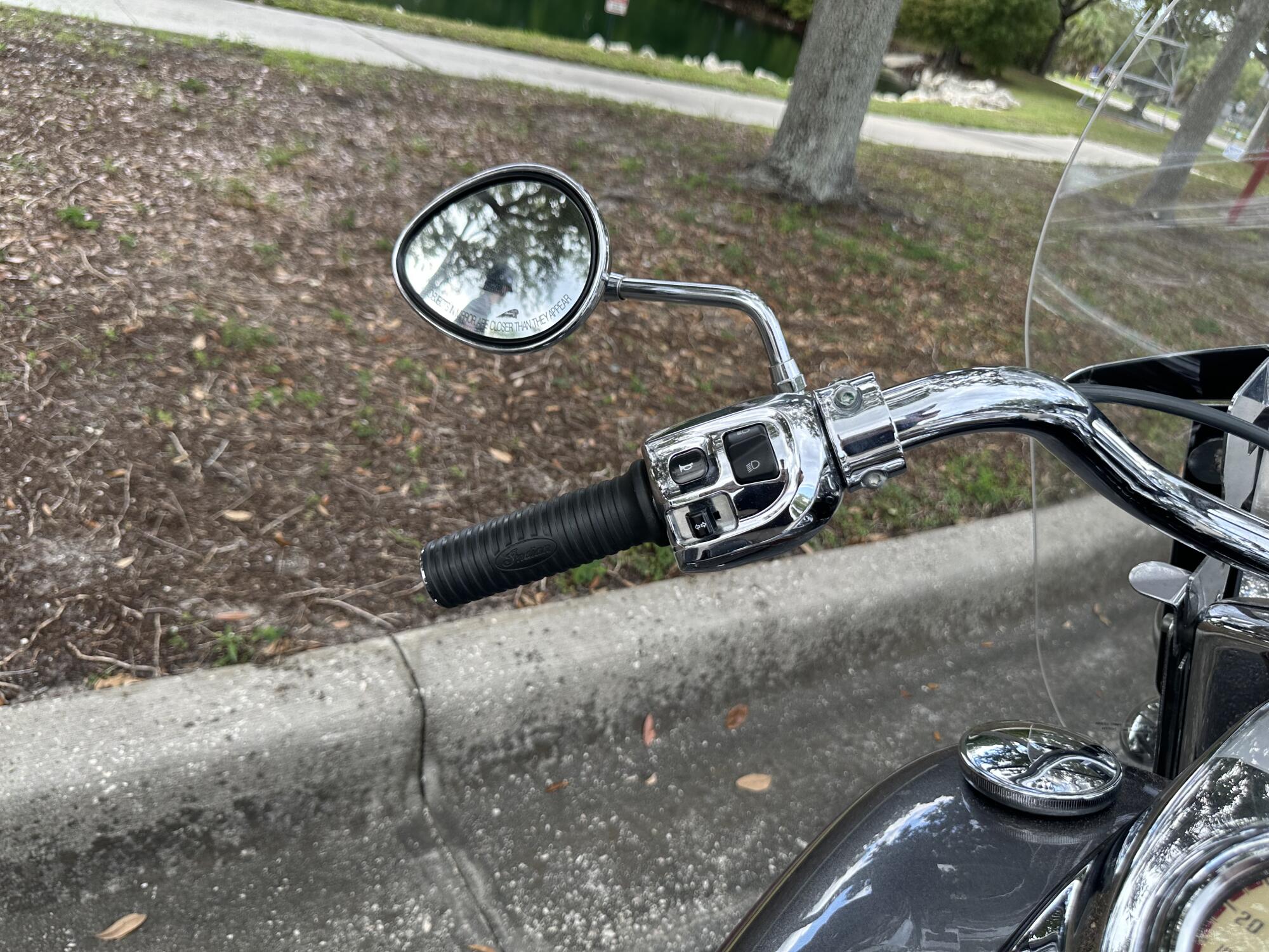2017 Indian Motorcycle Springfield Indian Red, photo 12