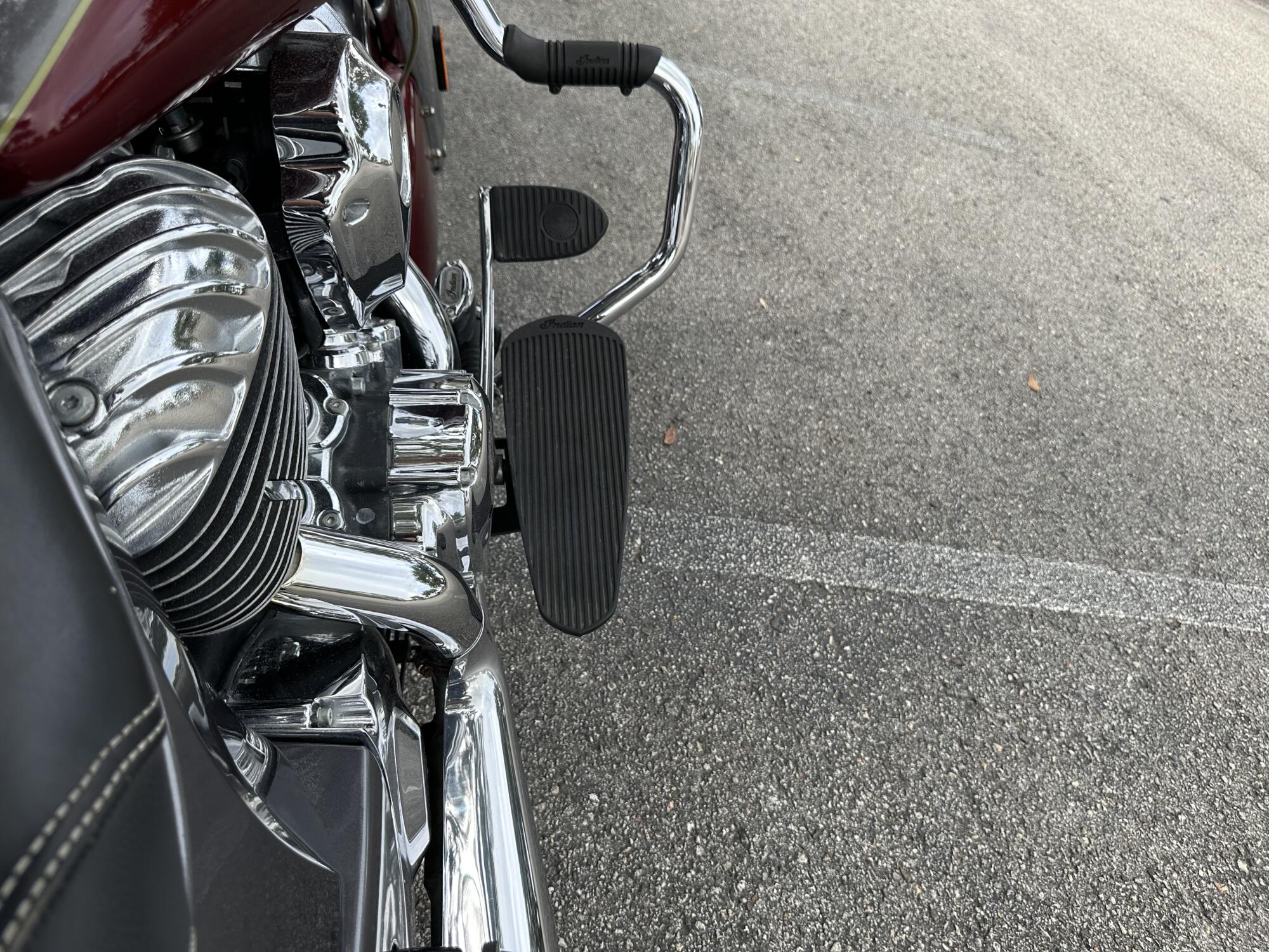 2017 Indian Motorcycle Springfield Indian Red, photo 9