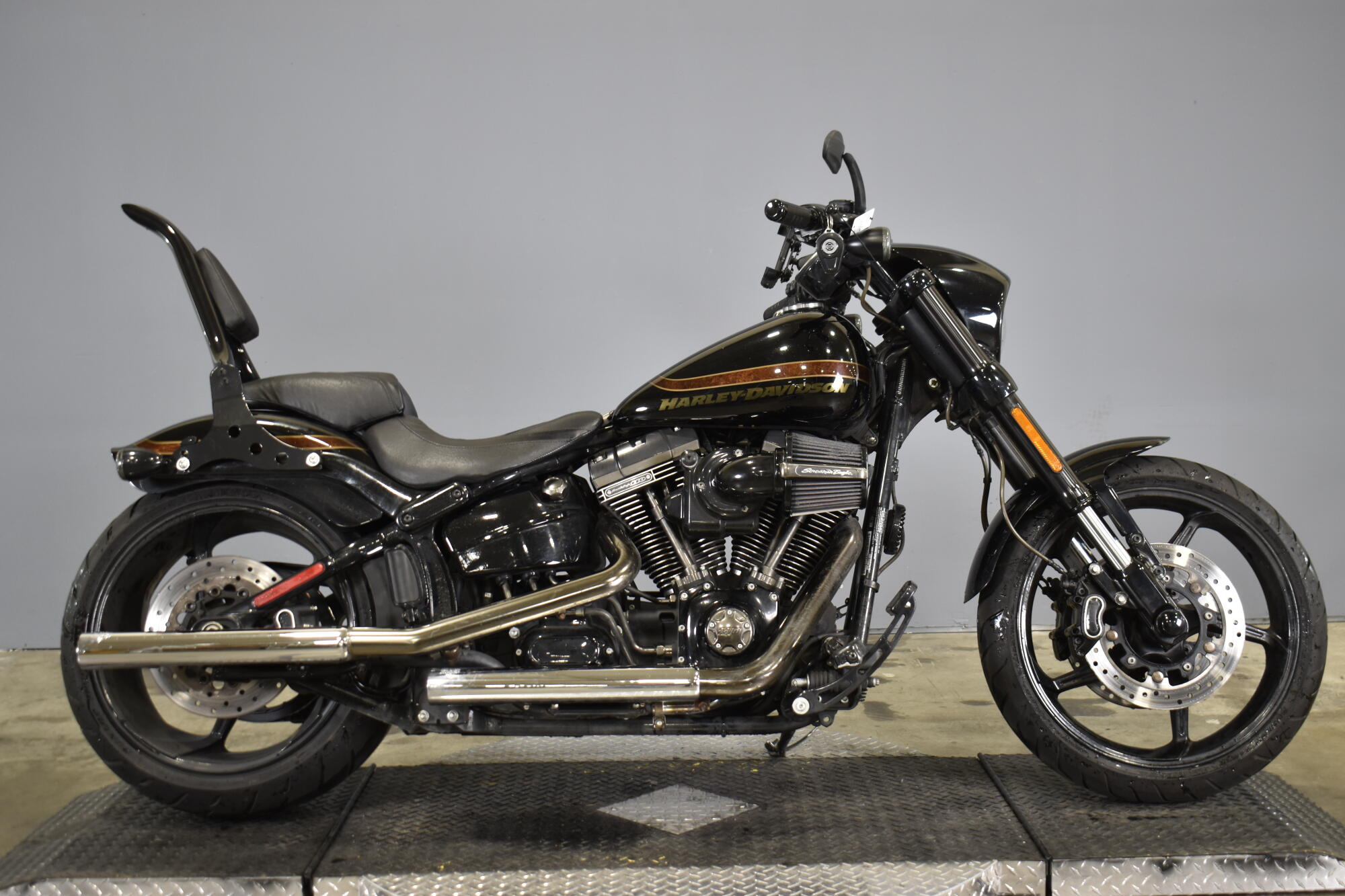 2020 Harley-Davidson® CVO™ Street Glide® FLHXSE | Motown Harley