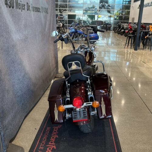 2018 Harley-Davidson® Road King® Twisted Cherry FLHR thumb 0