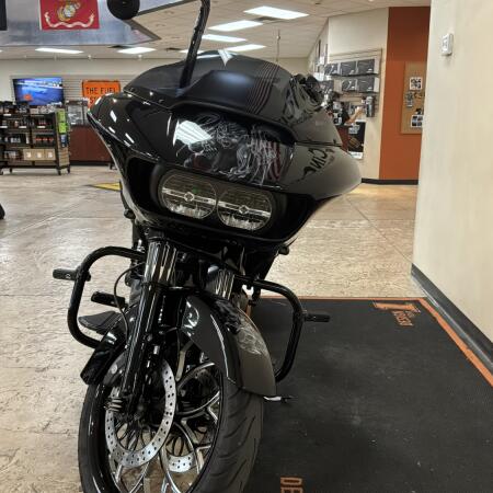 FLTRX 2016 Road Glide® thumb 1