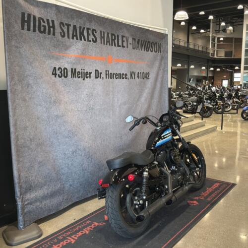 2018 Harley-Davidson® Iron 1200™ Vivid Black XL1200NS thumb 1