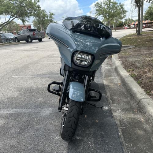 2024 Harley-Davidson® Street Glide® Sharkskin Blue - Black Finish thumb 2