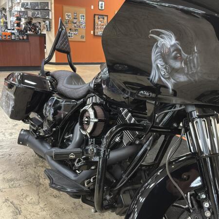 FLTRX 2016 Road Glide® thumb 2