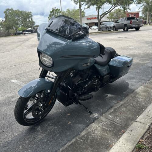 2024 Harley-Davidson® Street Glide® Sharkskin Blue - Black Finish thumb 1