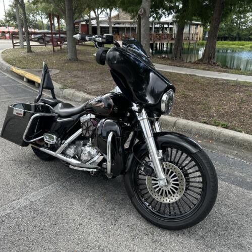 1999 Harley-Davidson® Electra Glide Standard Black thumb 3