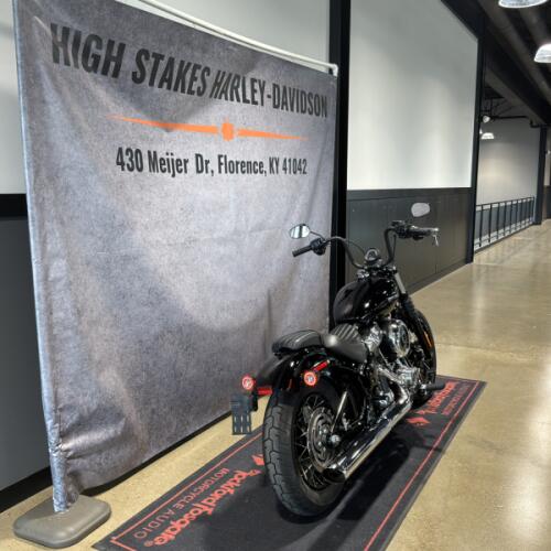 2025 Harley-Davidson® Street Bob® Vivid Black w/Laced Wheels thumb 1