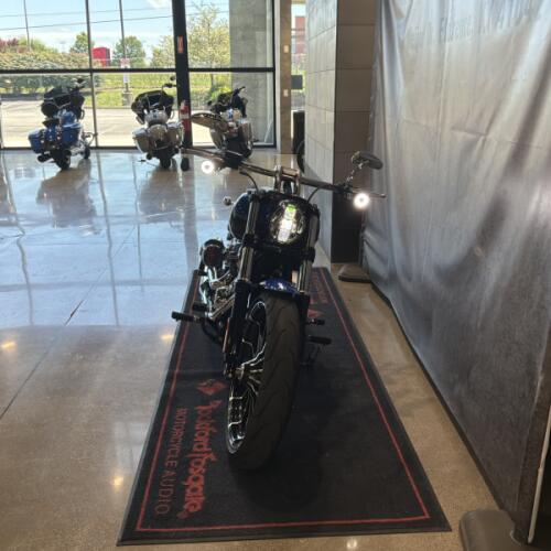 2024 Harley-Davidson® Breakout® 117 Blue Burst FXBR thumb 2