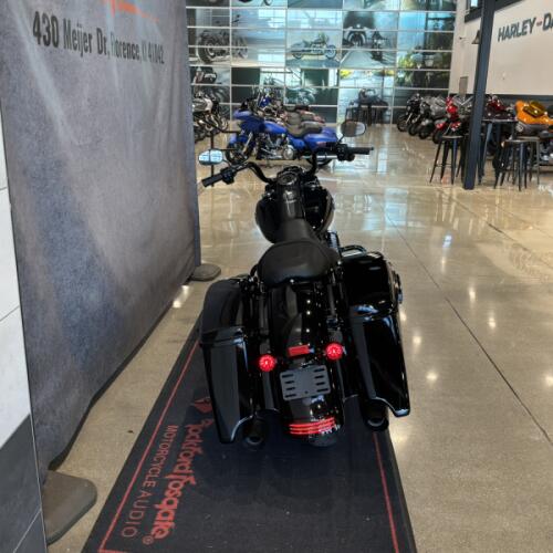 2025 Harley-Davidson® Road King® Special Vivid Black FLHRXS thumb 0