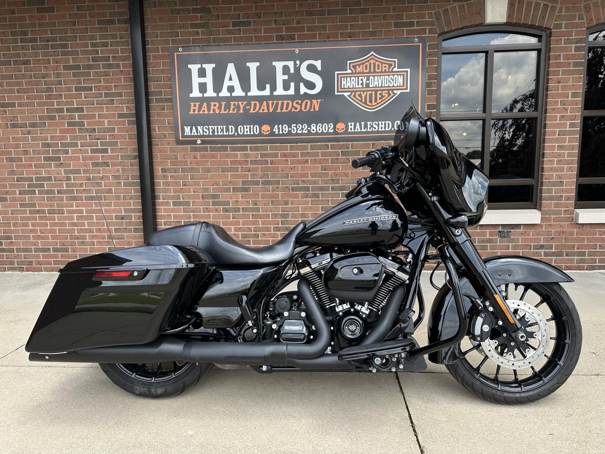 2018 Harley-Davidson Street Glide Special FLHXS