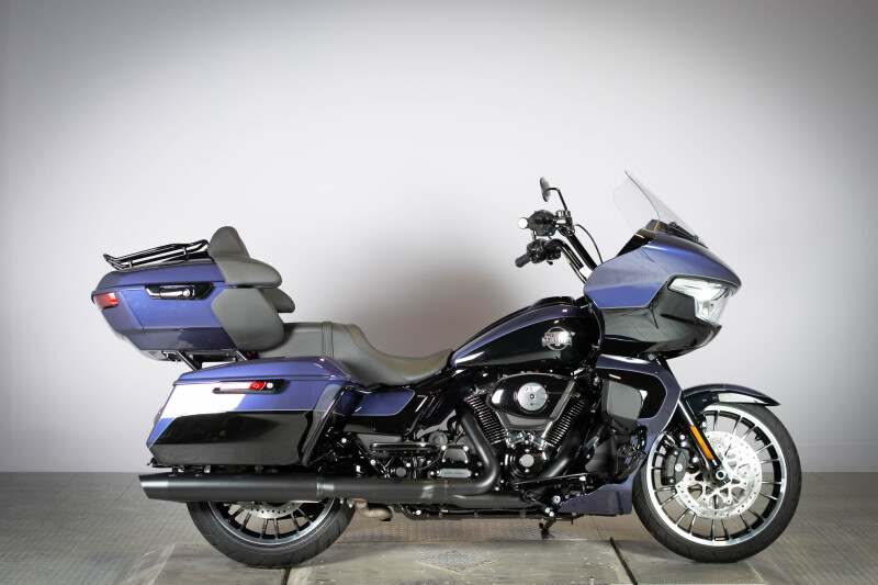 2026 Harley-Davidson® Road Glide Limited FLTRXL