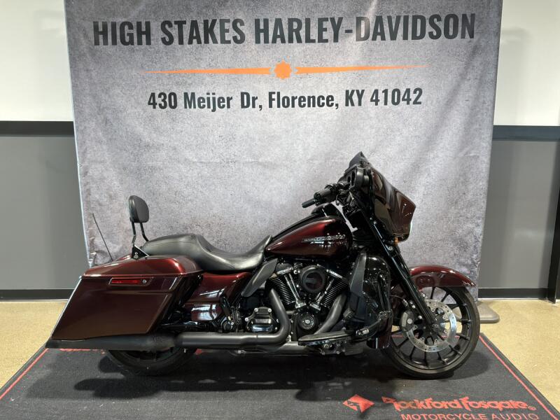 2018 Harley-Davidson® Street Glide® Special Twisted Cherry