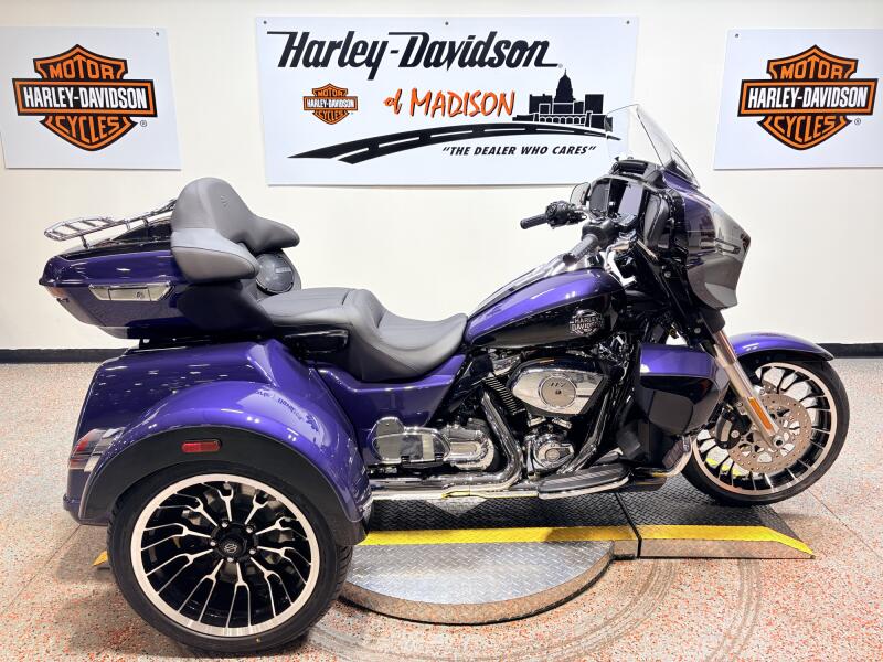 2026 FLHLT Harley-Davidson® Street Glide 3 Limited Purple Abyss / Vivid Black Chrome Trim