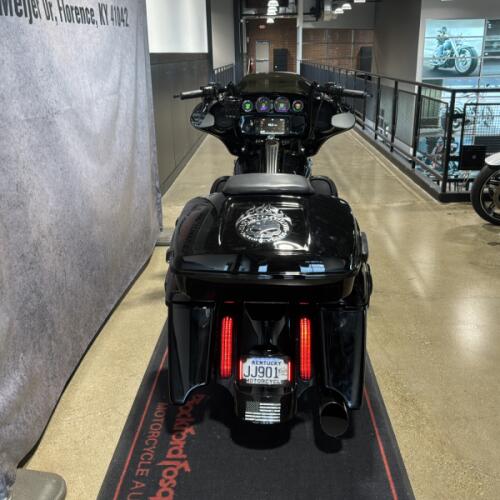 2016 Harley-Davidson® CVO™ Street Glide® Carbon Crystal with Phantom Flames thumb 0