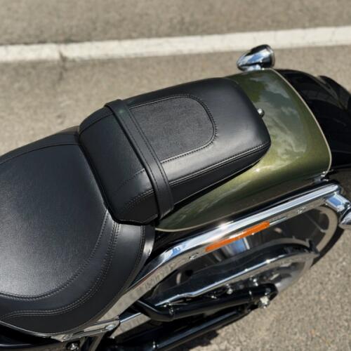 2026 Harley-Davidson® Fat Boy® Olive Steel Metallic / Vivid Black Chrome Trim thumb 0