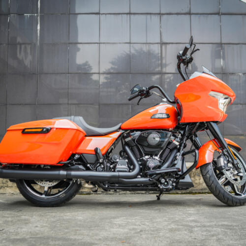 2026 Harley-Davidson® Road Glide™ Blood Orange Black Trim thumb 2