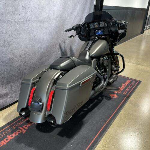 2019 Harley-Davidson® Street Glide® Special Gray Denim thumb 1