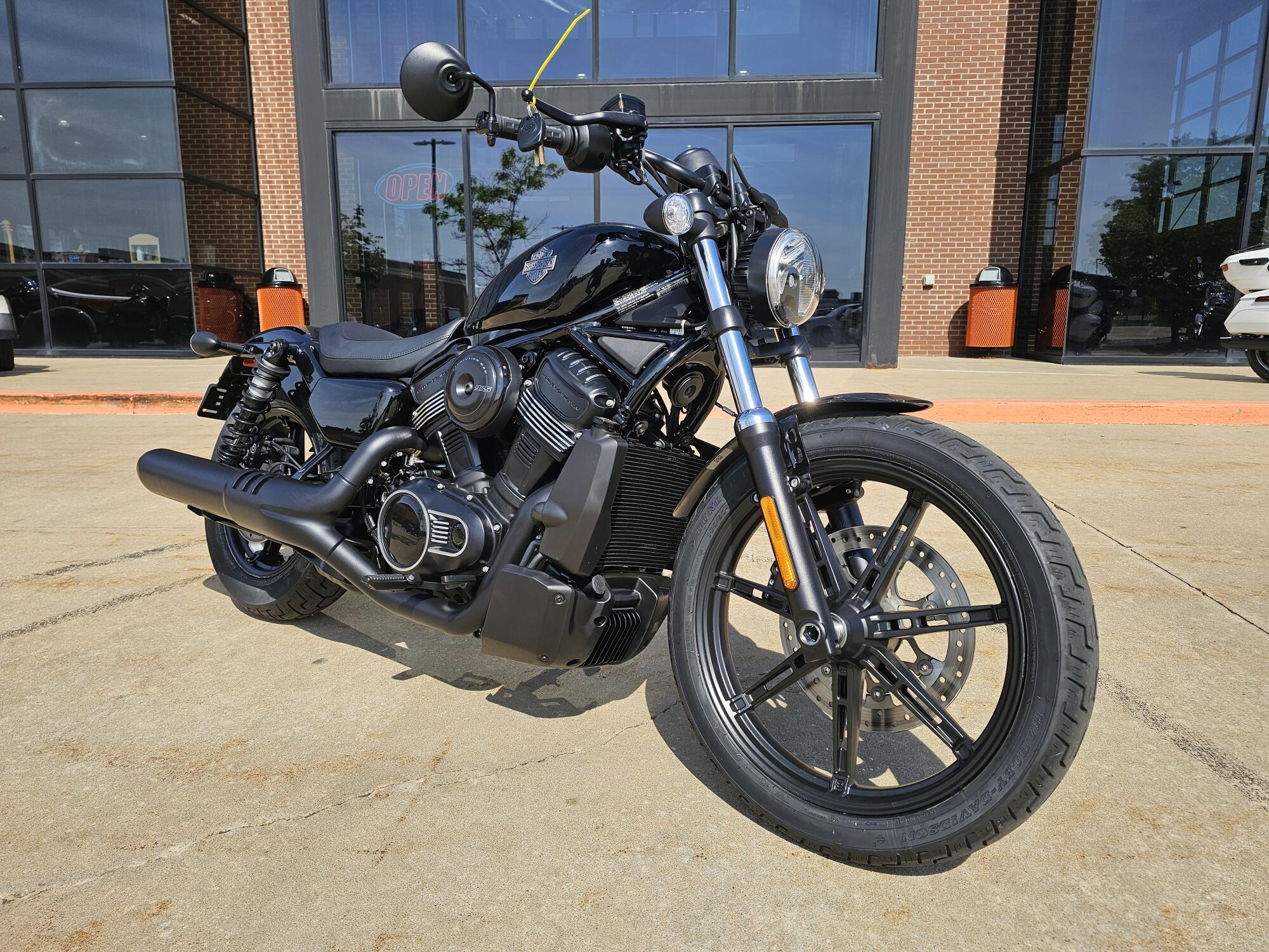 RH975 2026 Nightster®
