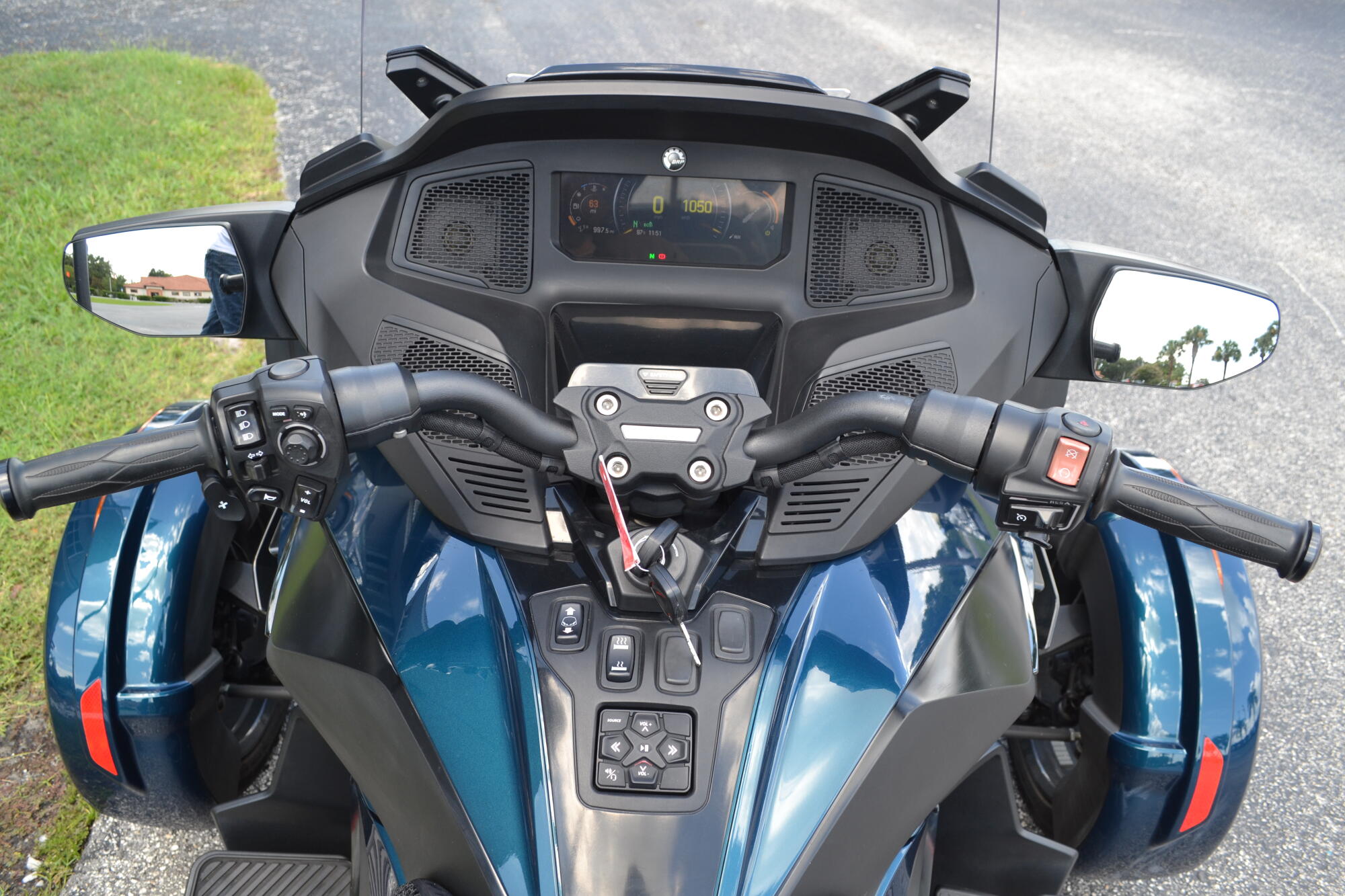 2021 Can-Am Spyder RT Petrol Metallic, photo 9