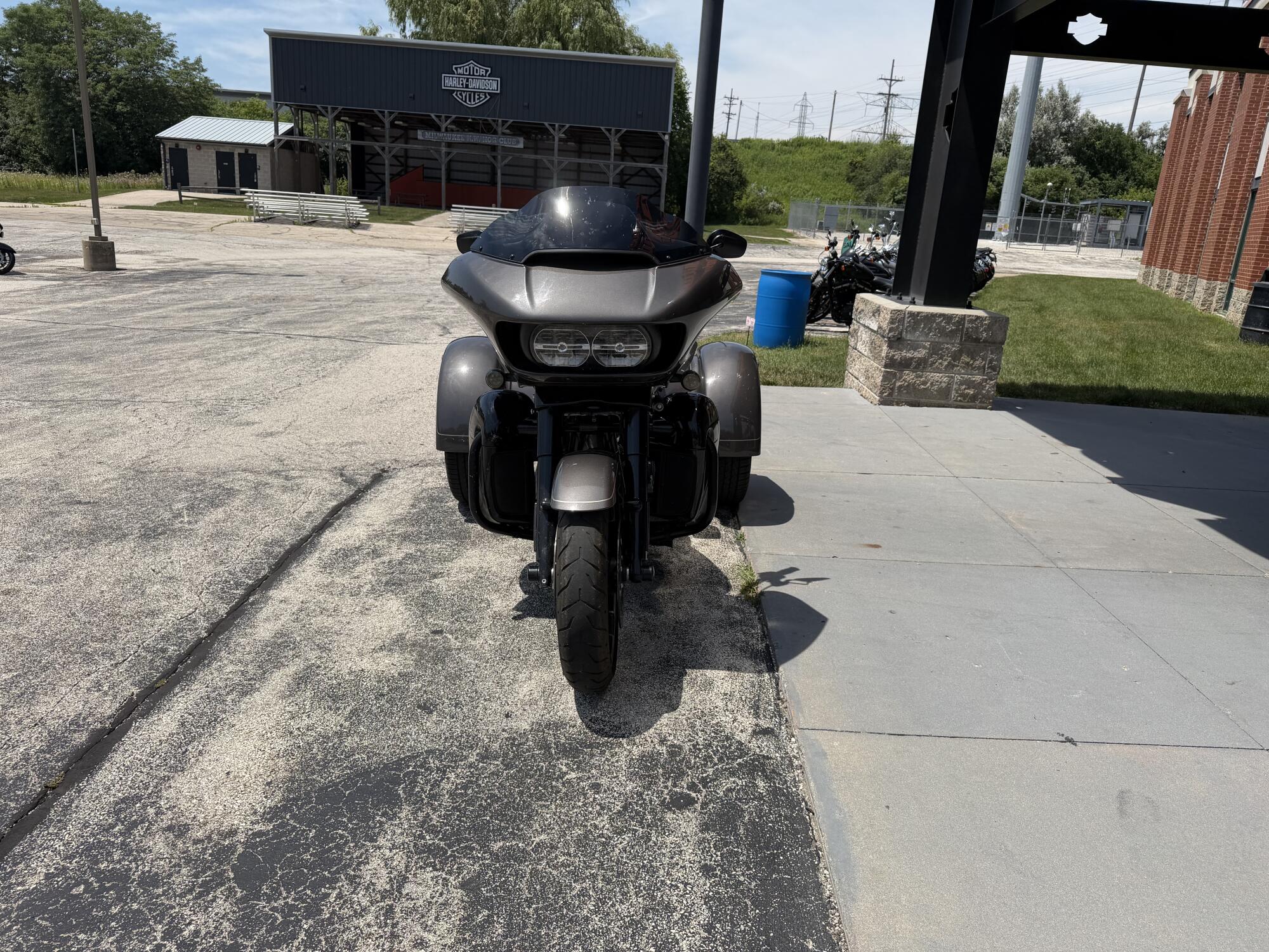 2023 Harley-Davidson Road Glide 3