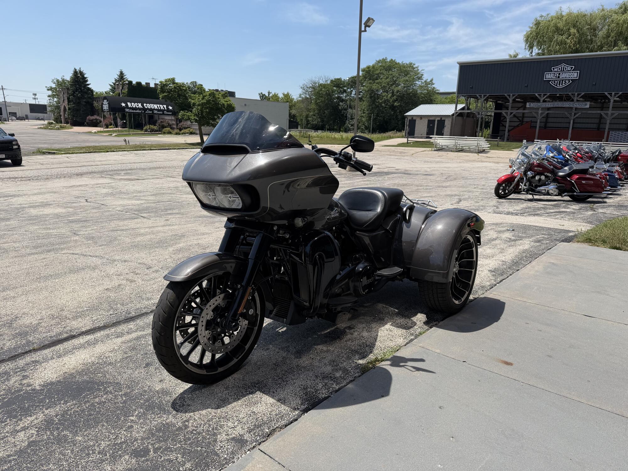 2023 Harley-Davidson Road Glide 3