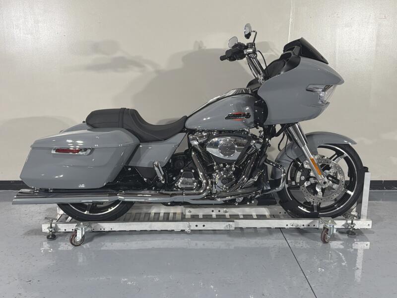 Harley-Davidson® Road Glide™ 2026