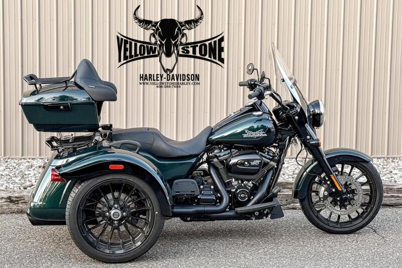 2024 Harley-Davidson® Freewheeler® Alpine Green / Vivid Black