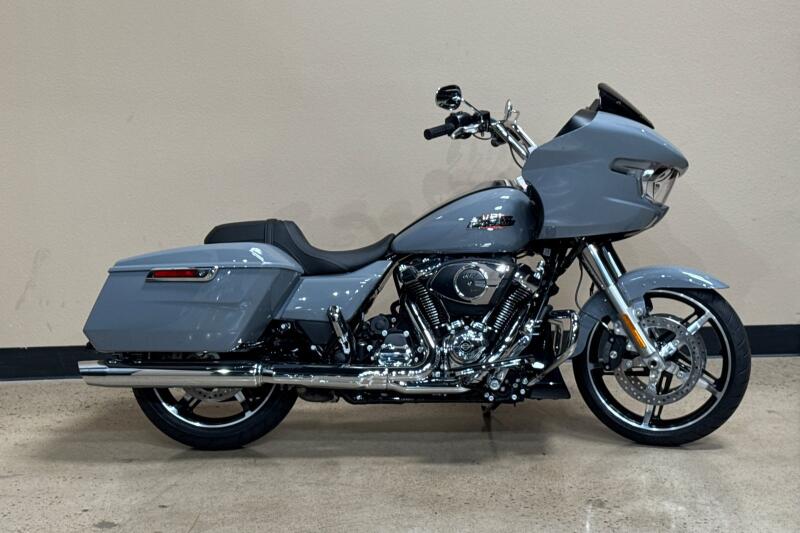 Harley-Davidson® Road Glide™ 2026