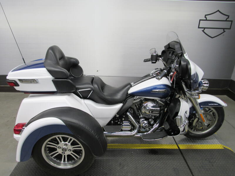 FLHTCUTG 2015 Tri Glide® Ultra