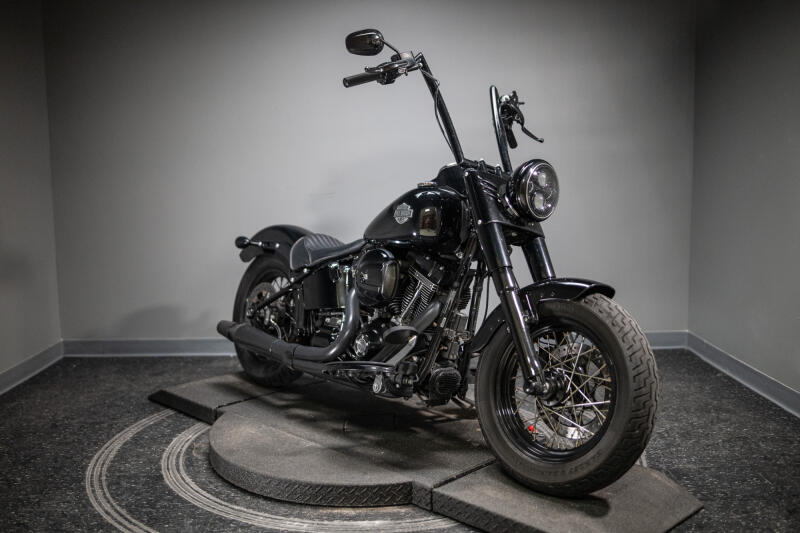 2017 Softail Slim® S (FLSS)