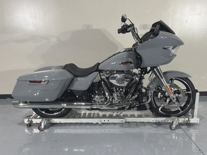 Harley-Davidson® Road Glide™ 2026