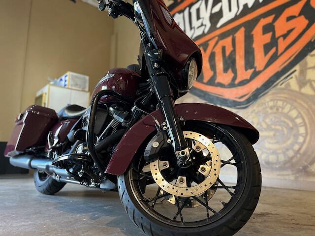 FLHXS 2020 Street Glide® Special