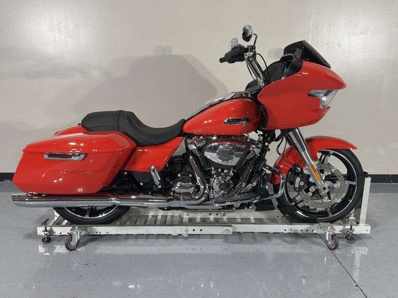 Harley-Davidson® Road Glide™ 2026