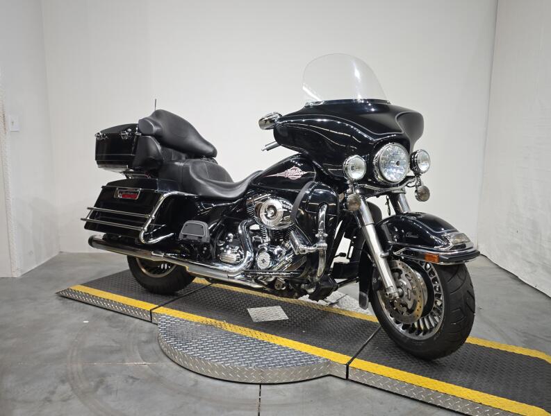 FLHTC 2013 Electra Glide® Classic
