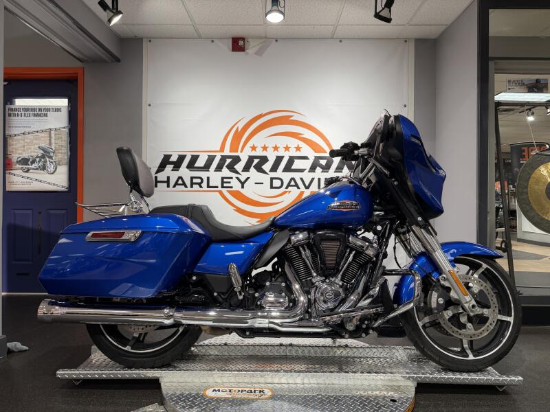 2024 Harley-Davidson® Street Glide® FLHX