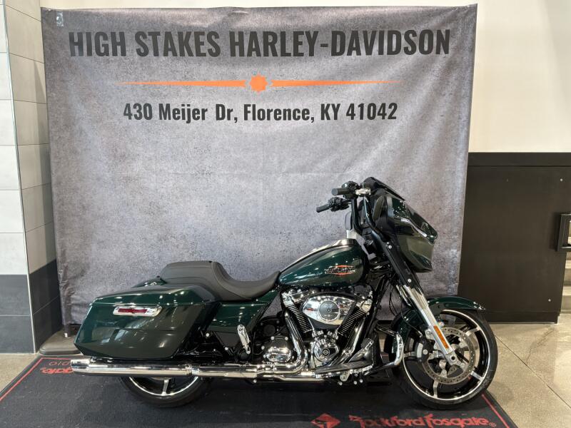 2024 Harley-Davidson® Street Glide® Alpine Green