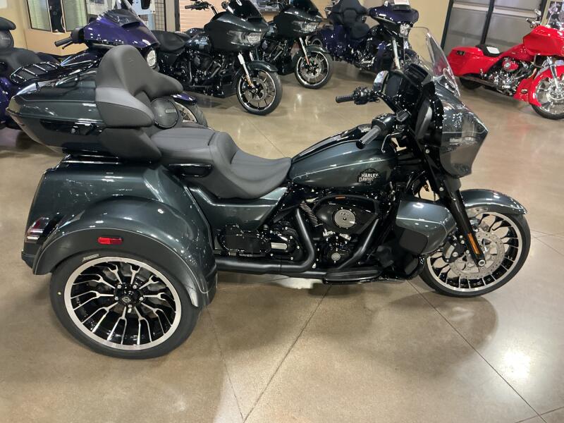 FLHLT 2026 Street Glide 3 Limited