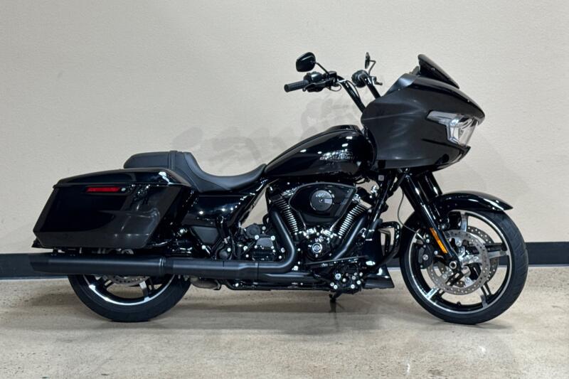 Harley-Davidson® Road Glide™ 2026