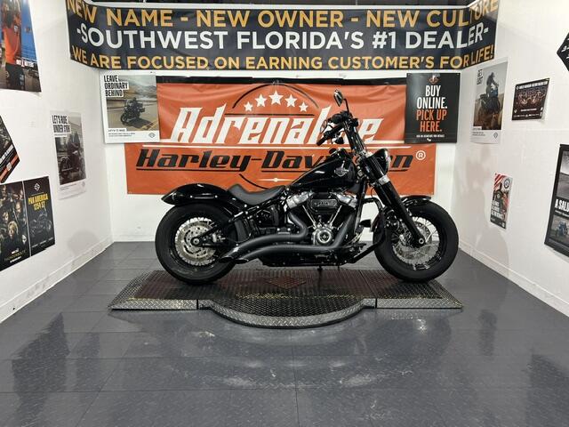 FLSL 2021 Softail Slim®