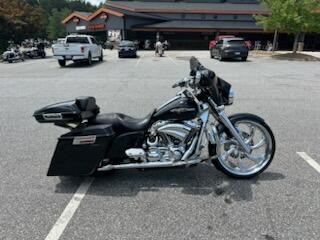 2009 Harley-Davidson® Street Glide® BLACK