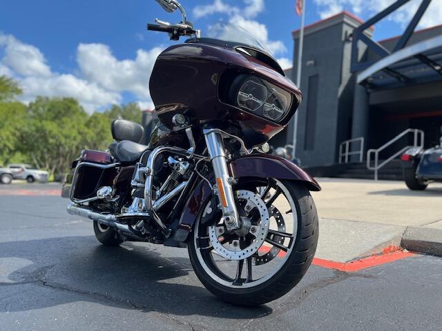 FLTRX 2019 Road Glide®