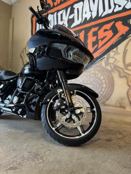 FLTRX 2026 Road Glide®