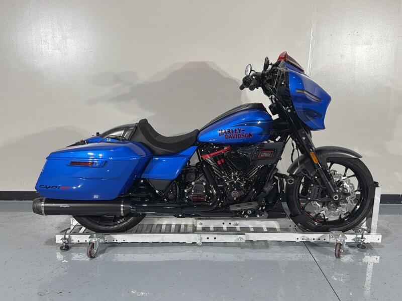 Harley-Davidson® CVO Street Glide ST 2026