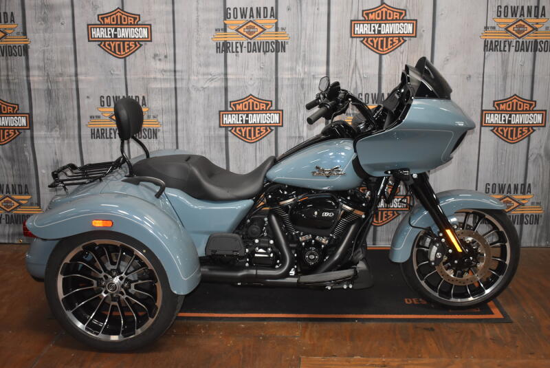 FLTRT 2024 Road Glide 3